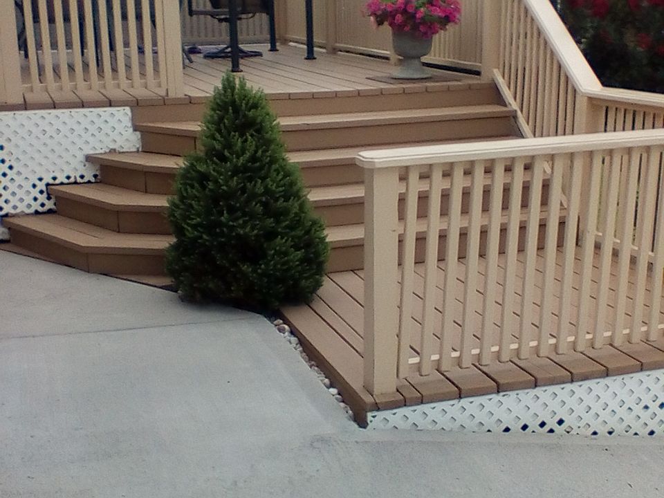 Deck on Front of House