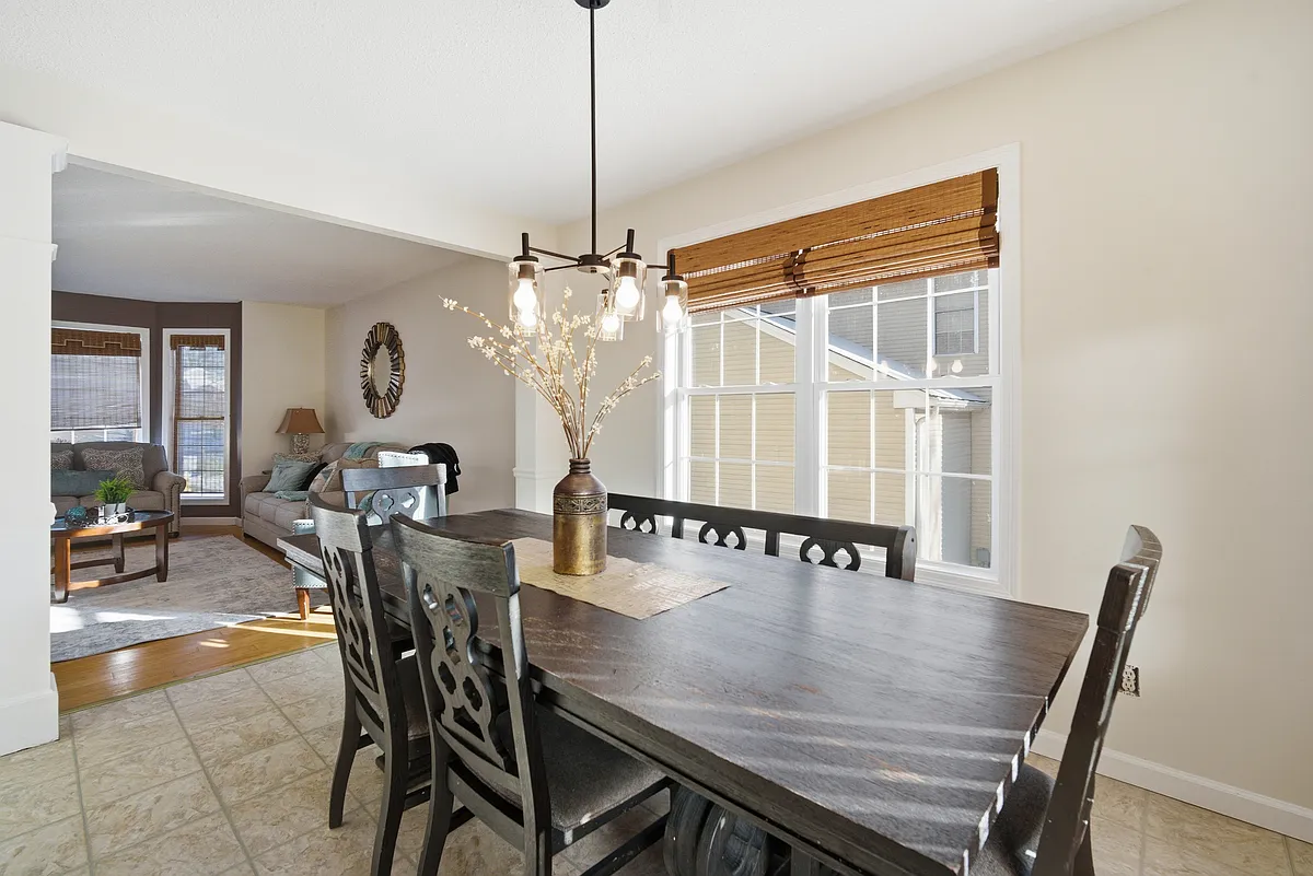 Building Photo - Mountain Laurel Way