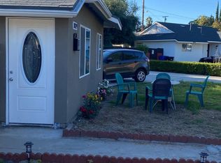 8029 Delco Ave, Winnetka, CA 91306