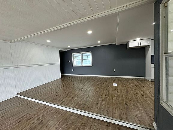5th image of 3741 Binnacle Dr