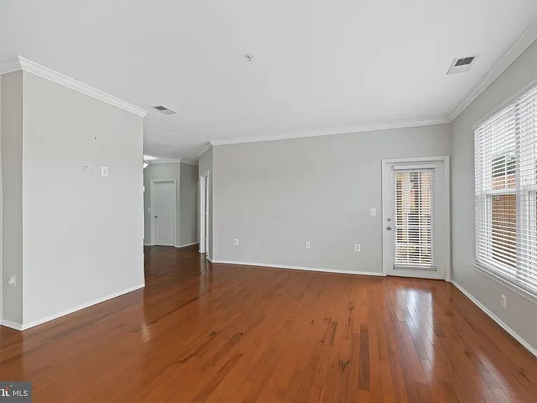11800 Old Georgetown Rd #1305 — Photo 5