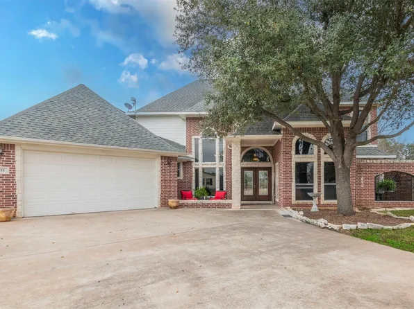 333 Wesley Ridge Dr, Spicewood, TX 78669