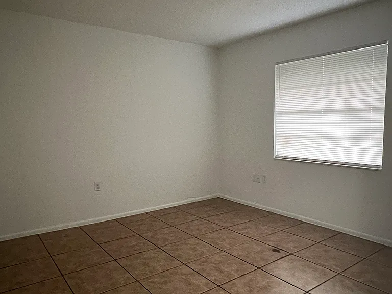 4153 Spitfire Ave #4153 — Photo 3