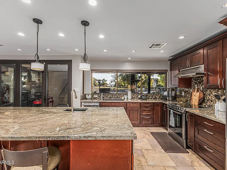 5821 E Cactus Rd — Photo 26