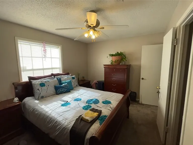 1527 Hillside Dr #CS — Photo 7
