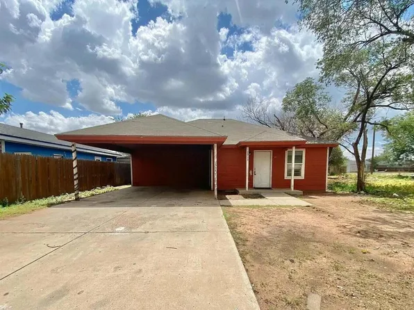 2913 Bates St, Lubbock, TX 79415