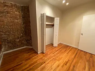 Rented by Best Apartments North Inc