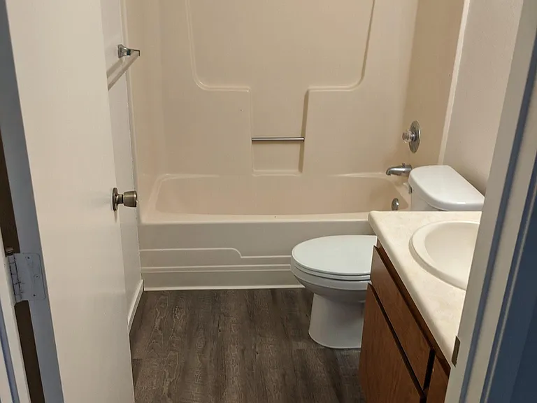 2510 Hartnell Ave #11 — Photo 7
