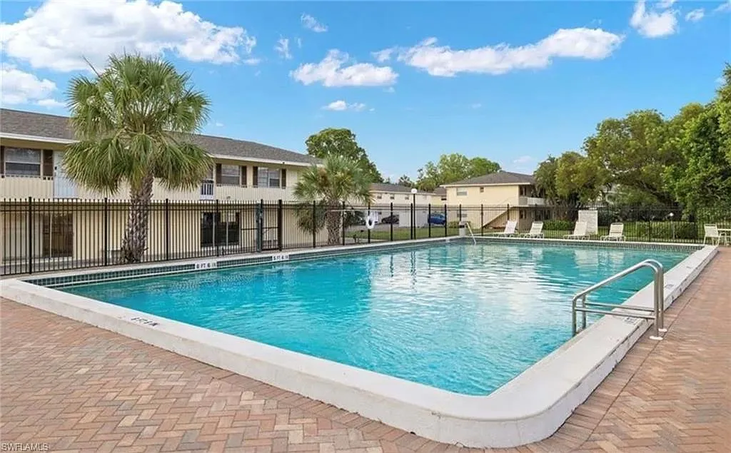 1 bed, 1.0 bath, 580 sqft, $1,400 — Photo 1