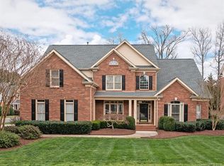 9018 Cambridge Green Dr, Charlotte, NC 28277