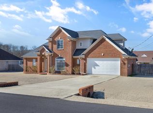 471 Farmer Trl, Atoka, TN 38004