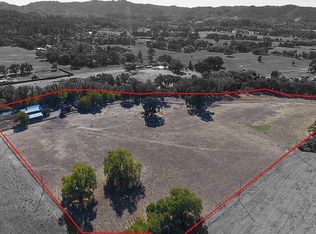 2010 Center Valley Rd, Willits, CA 95490