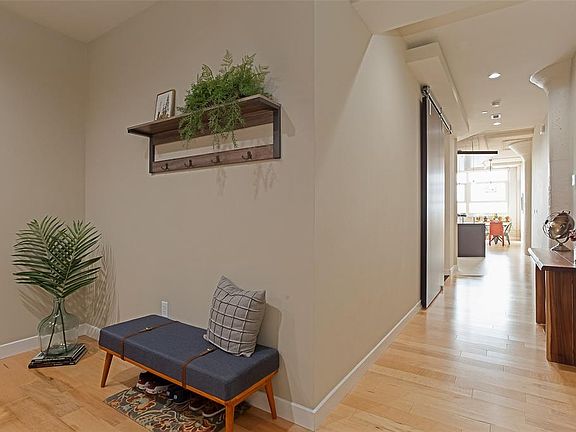 3rd image of 2600 W 7th St APT 1525