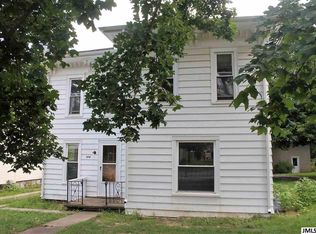 356 E Main St, Springport, MI 49284