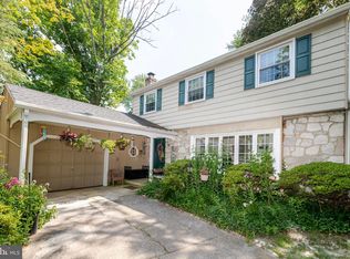 38 Madison Dr, Laurel Springs, NJ 08021