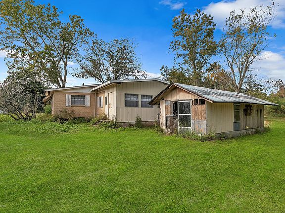5th image of 1692 Belmont Smith Rd