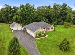 109 Christo Rey Dr, Clear Brook, VA 22624