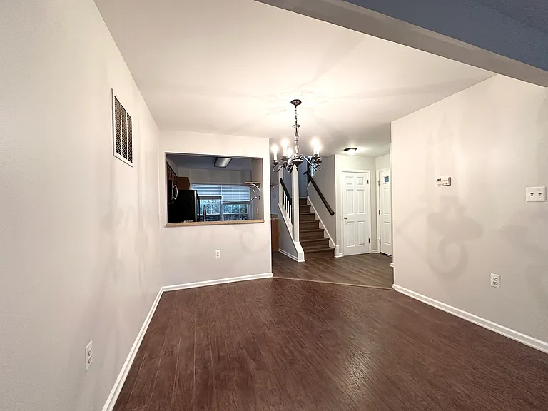 5700 Medallion Ct — Photo 7