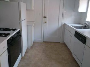 9 Wesley St APT 1A, Newton, MA 02458
