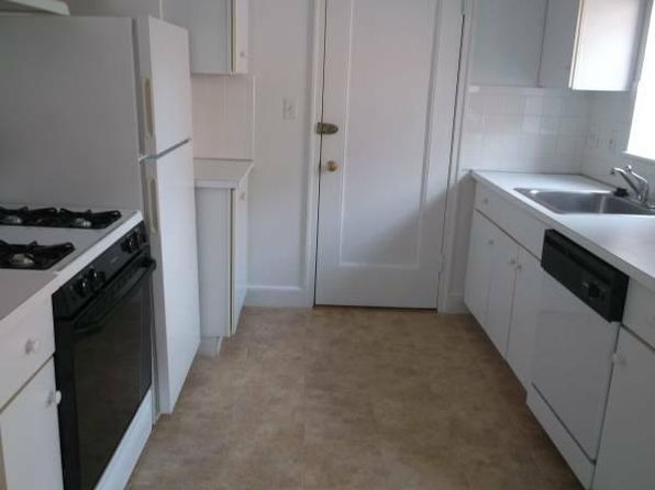 9 Wesley St APT 1A