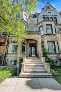 833 E Drexel Sq #3, Chicago, IL, 60615