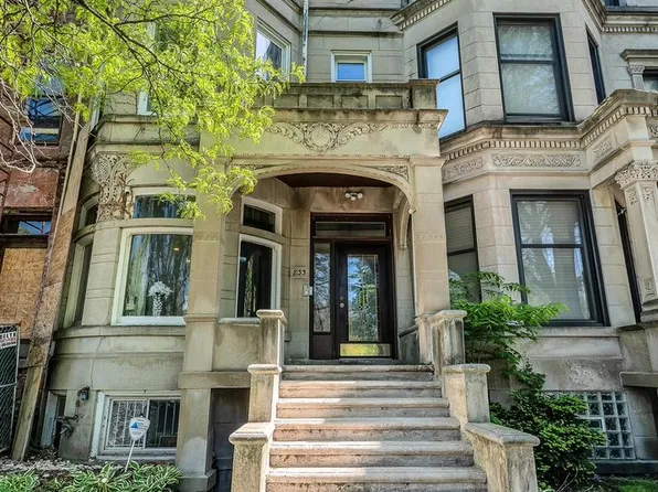 833 E Drexel Sq #3, Chicago, IL 60615