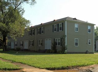 3608 Manslick Rd BUILDING 5, Louisville, KY 40215