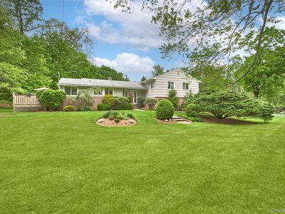102 Butternut Road, Briarcliff Manor, NY, 10510