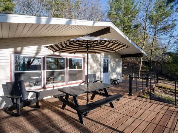 56 S Lighthouse Dr, Mears, MI 49436