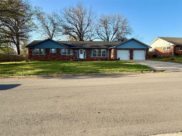 4506 Denison St, Muskogee, OK 74401