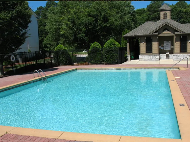 Community pool