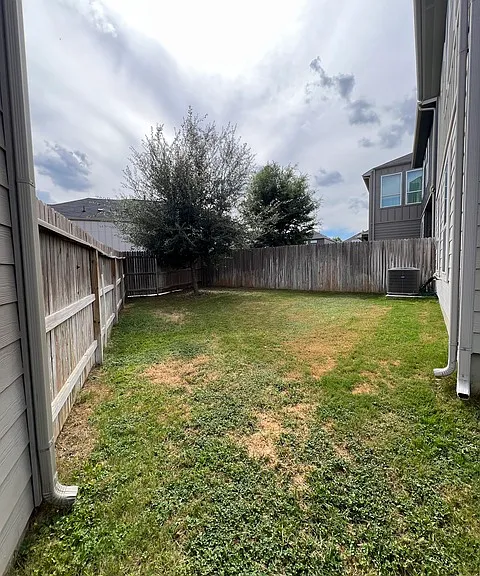 14811 Maverick Ave — Photo 28