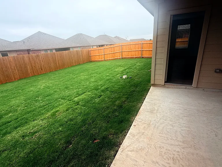 9109 SW 19th St — Photo 30