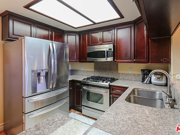 2nd image of 3140 San Marino St Unit 101