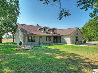 150 County Road 314, Jarrell, TX 76537