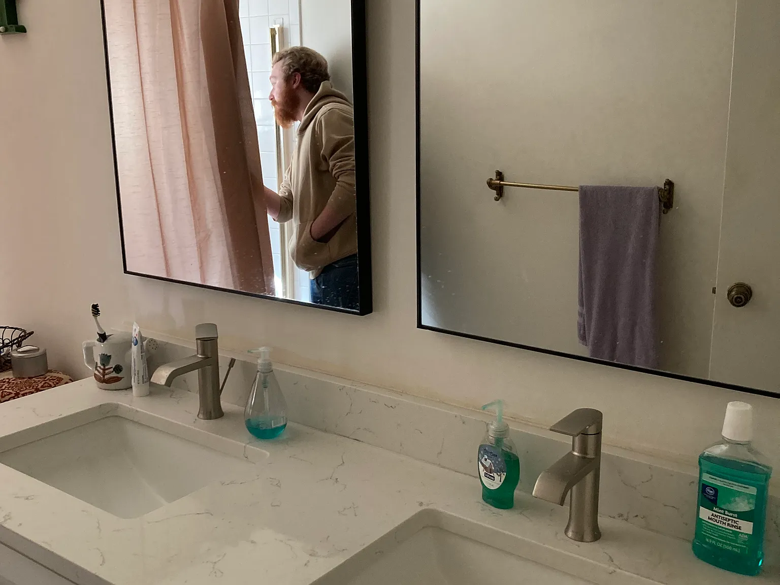 4 bed, 2700 sqft, $3,000 — Photo 4