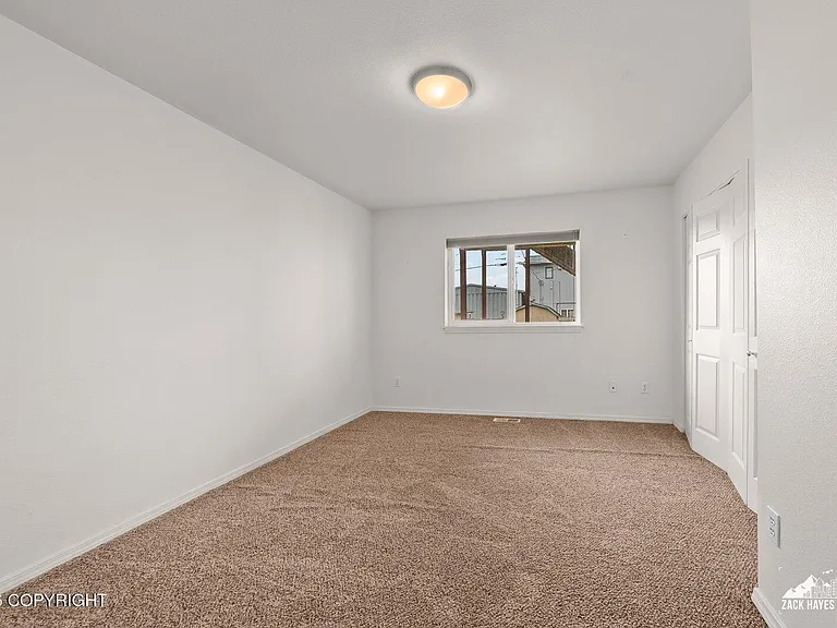 635 Pearl Dr — Photo 32