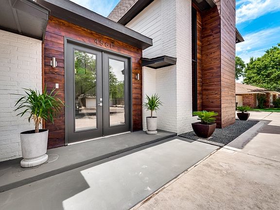 2nd image of 4561 Shady Oak Ct