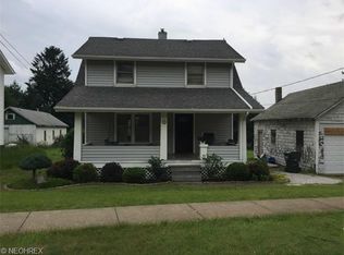 1914 E Main St, Louisville, OH