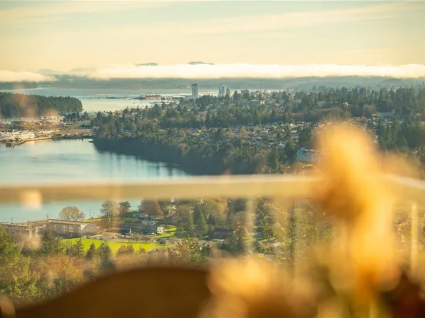 3371 Edgewood Dr, Nanaimo, BC V9T 5V2