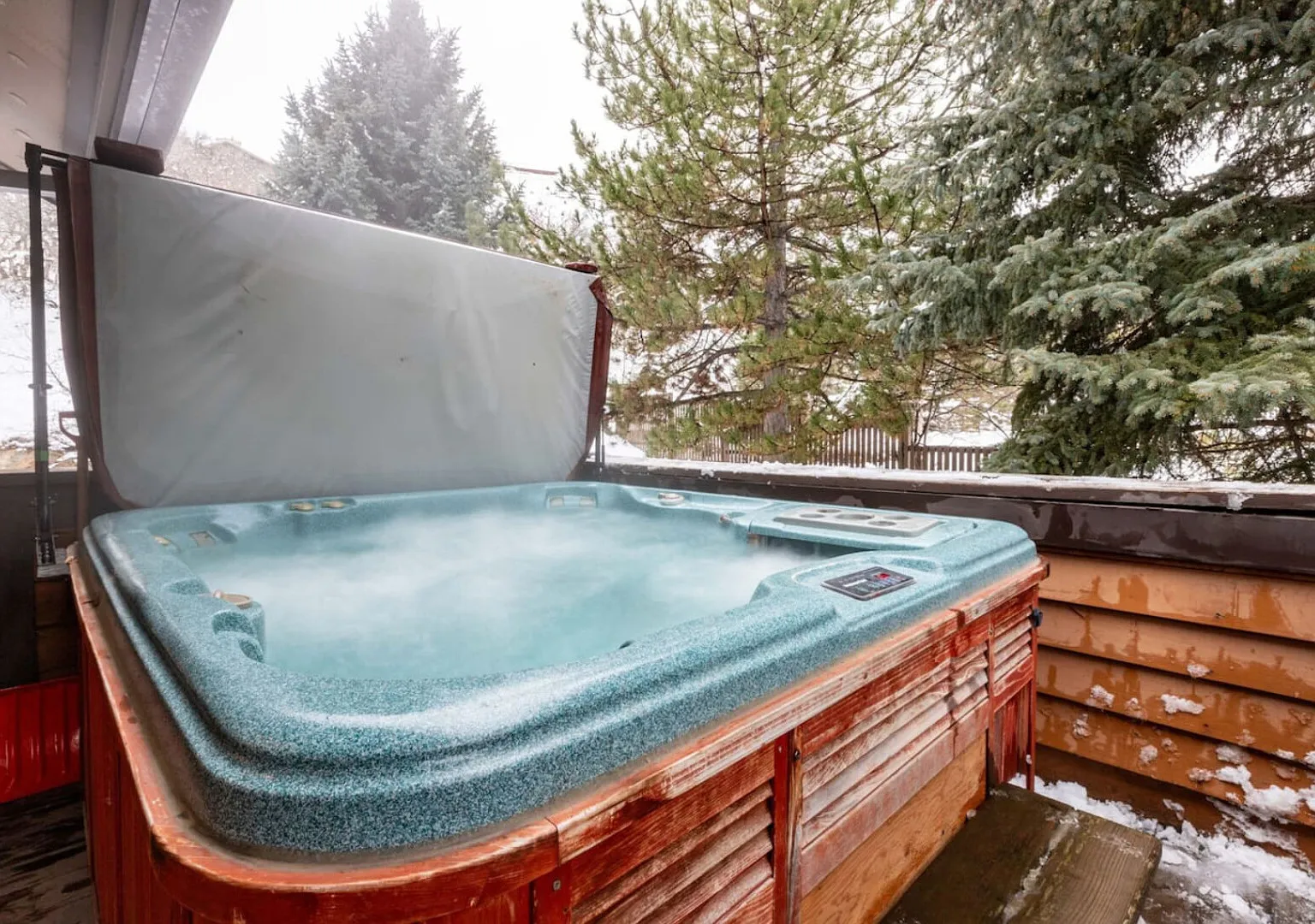 Base of Big Cottonwood-Hot tub, 20 mins to Resorts — Photo 4
