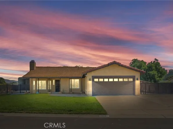 2665 Hidden Trails Dr, Norco, CA 92860