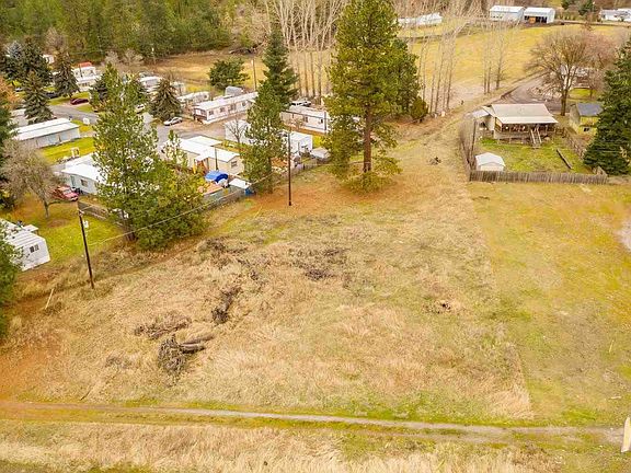 3rd image of 24911 E Trent Ave
