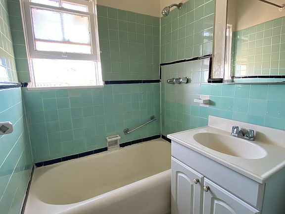 5th image of 3278 Wilshire Blvd #9e7981663