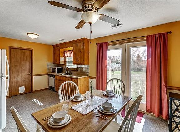 5th image of 4825 Bradbury Knoll Dr