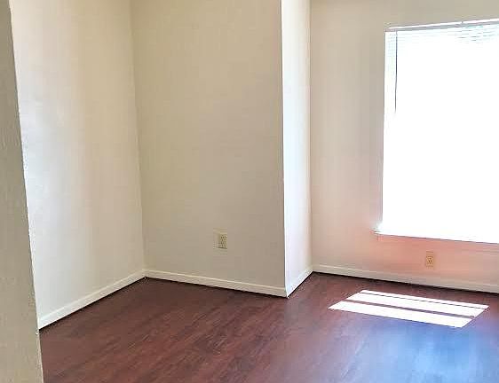 5th image of 3509 Denson Dr