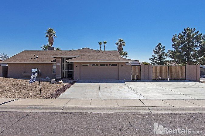 1st image of 8057 W Willow Ave