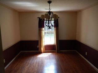 2213 Carleton Dr SW, Decatur, AL 35603