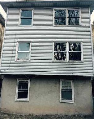2nd image of 7 Jewett Ave