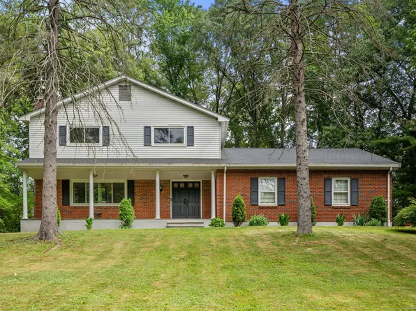 106 Lake Street, South Windsor, CT 06074